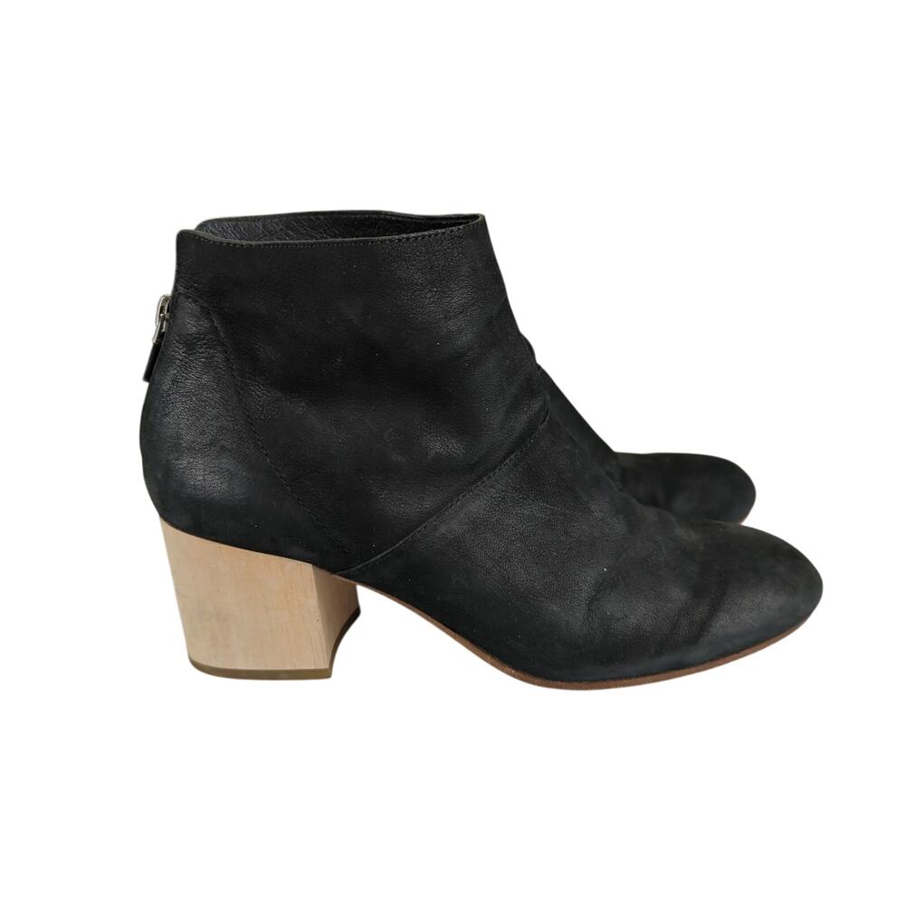 Eileen Fisher Suri Tumbled Nubuck Bootie Black Ankle Boots Block Heel Women's 9